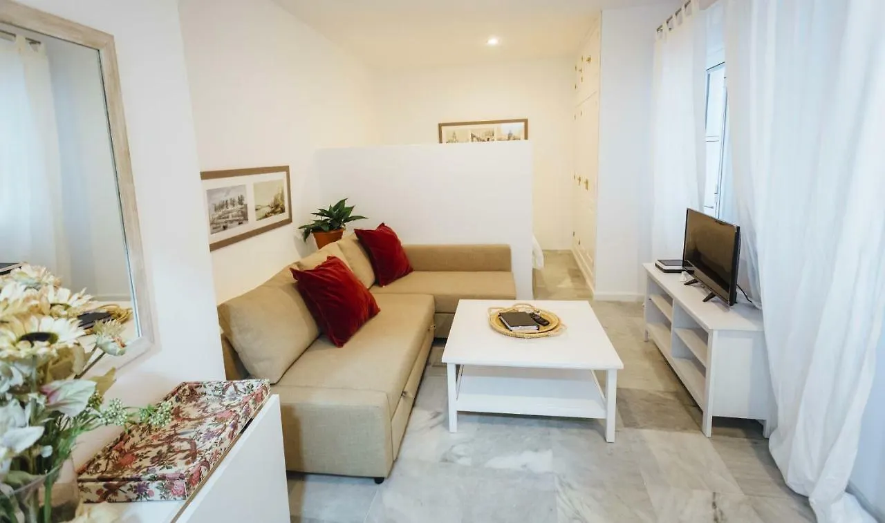 Loft Aire Sevilla 0*, Siviglia